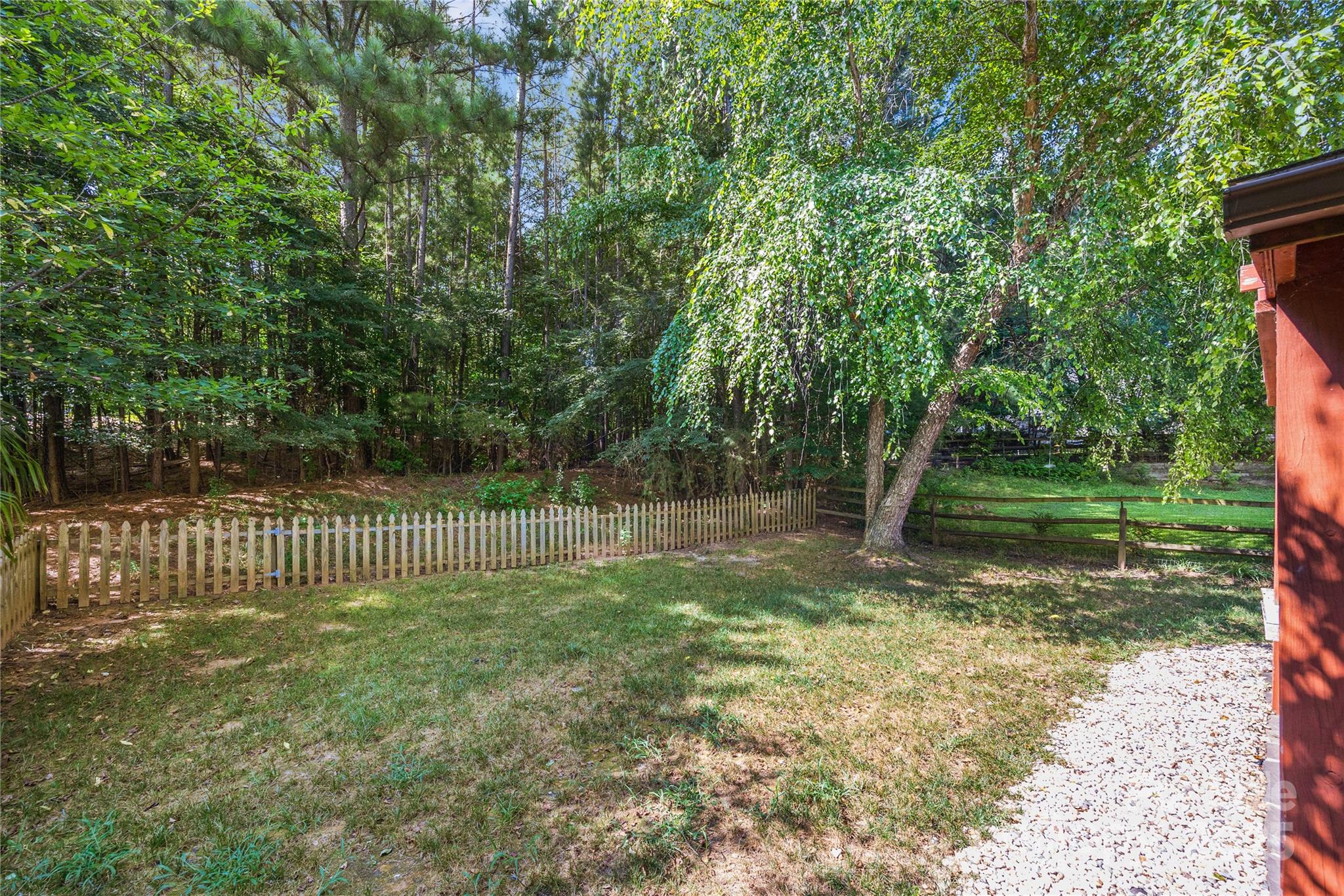 241 Chestnut Avenue Tega Cay, SC 29708 - Photo 29 of 38 Gallery Image 29