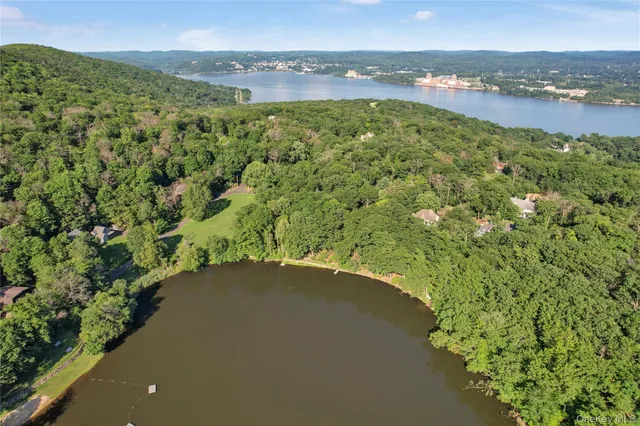 $699,000 | 47 Mountainview Drive, Tomkins Cove, NY 10986