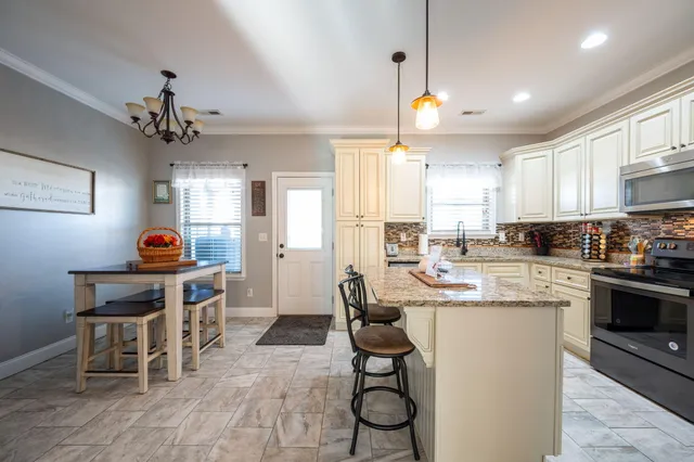 $335,000 | 425 Franklin Drive, Fort Oglethorpe, GA 30742