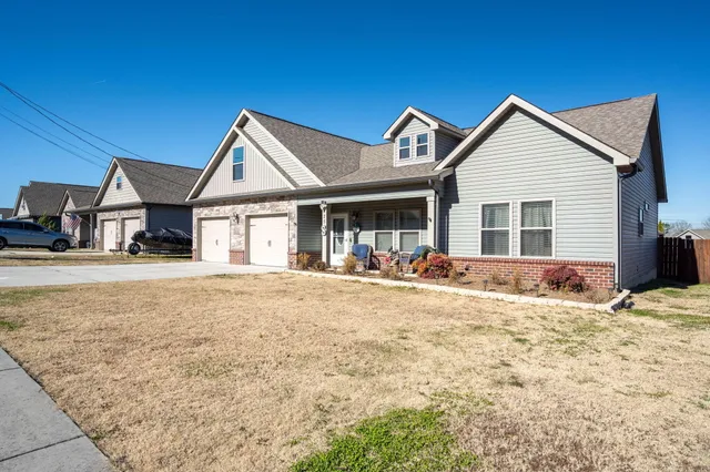 $335,000 | 425 Franklin Drive, Fort Oglethorpe, GA 30742