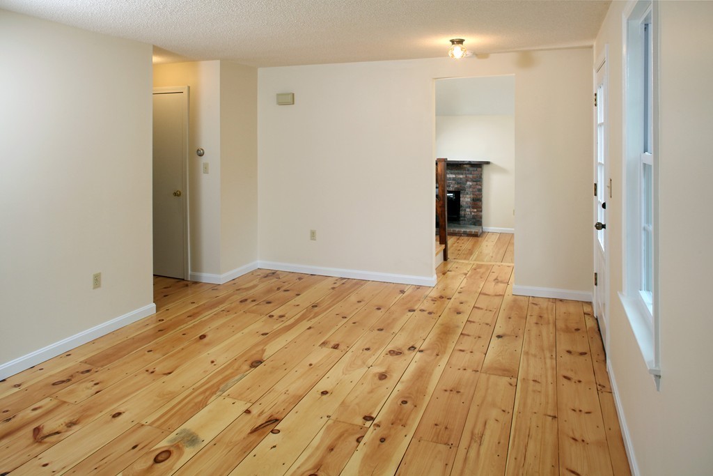 26 Tarkiln Road Kingston, MA 02364 - Photo 4 of 17 Gallery Image 4