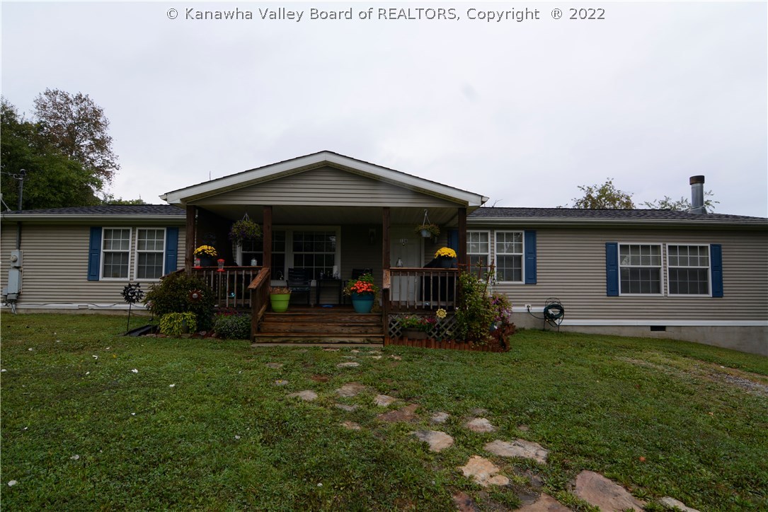 136 Early Lane Ripley, WV 25271 - Photo 2 of 24 Gallery Image 2