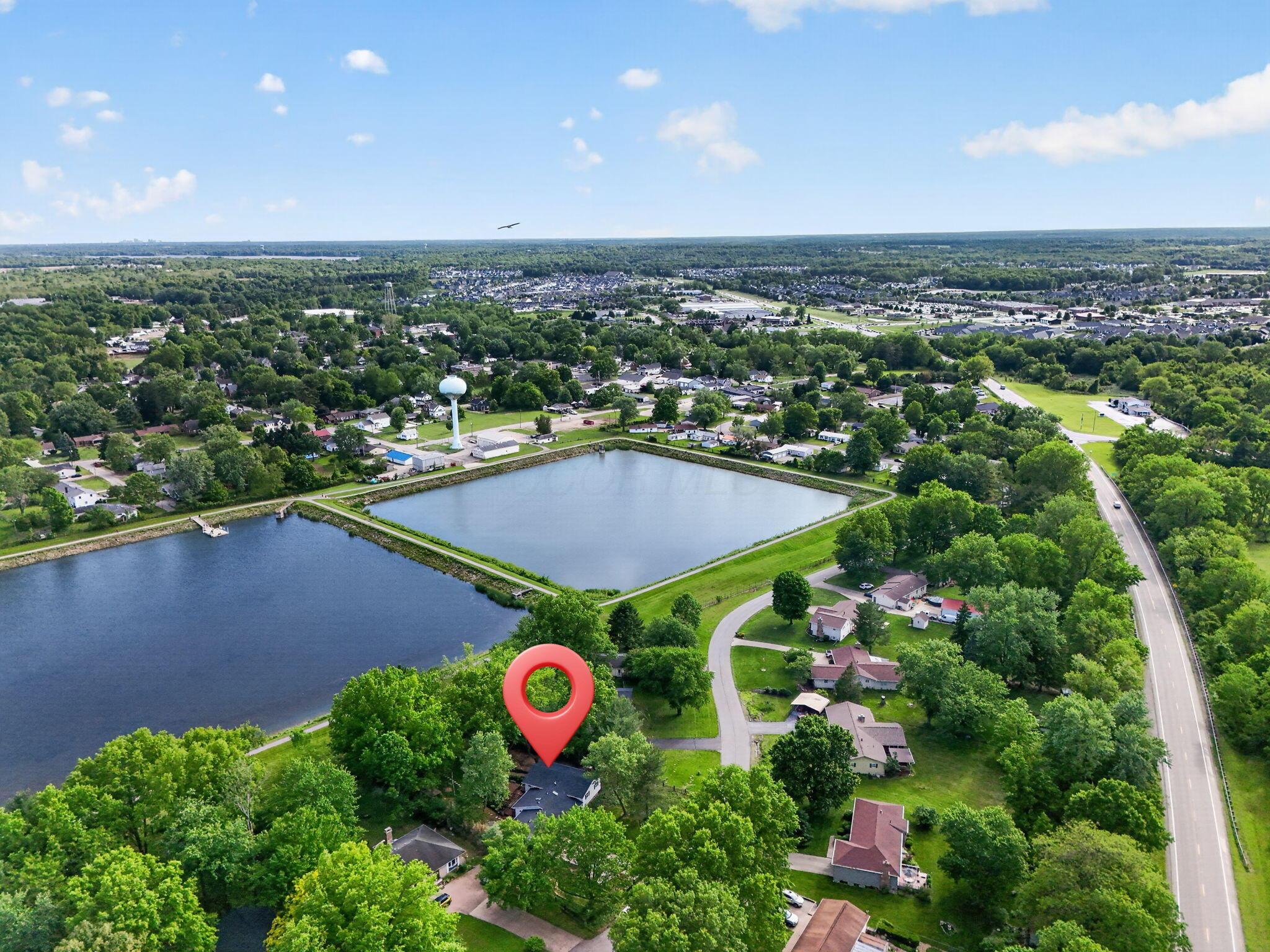 181 Greenbrier Road Sunbury, OH 43074 - Photo 4 of 60 181 Greenbrier (Drone)-4