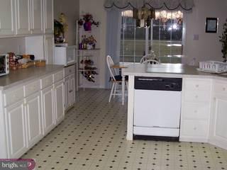 909 Honeysuckle Road Williamstown, NJ 08094 - Photo 4 of 6
