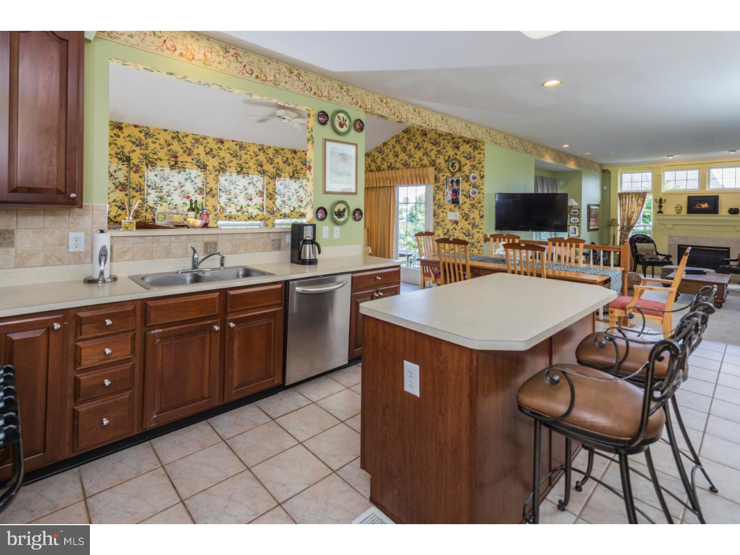 68 Stanford Road East Pennington, NJ 08534 - Photo 11 of 25 Gallery Image 11