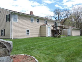 432 Sowams Road Barrington, RI 02806 - Photo 4 of 12 Gallery Image 4