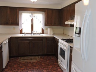 432 Sowams Road Barrington, RI 02806 - Photo 7 of 12 Gallery Image 7