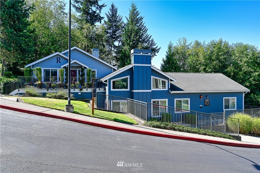 3906 243rd Place Southeast, Unit P302 Bothell, WA 98021 - Photo 18 of 20 Gallery Image 18