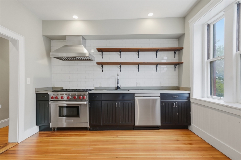 457 Washington Street, Unit 7 Newton, MA 02458 - Photo 4 of 10