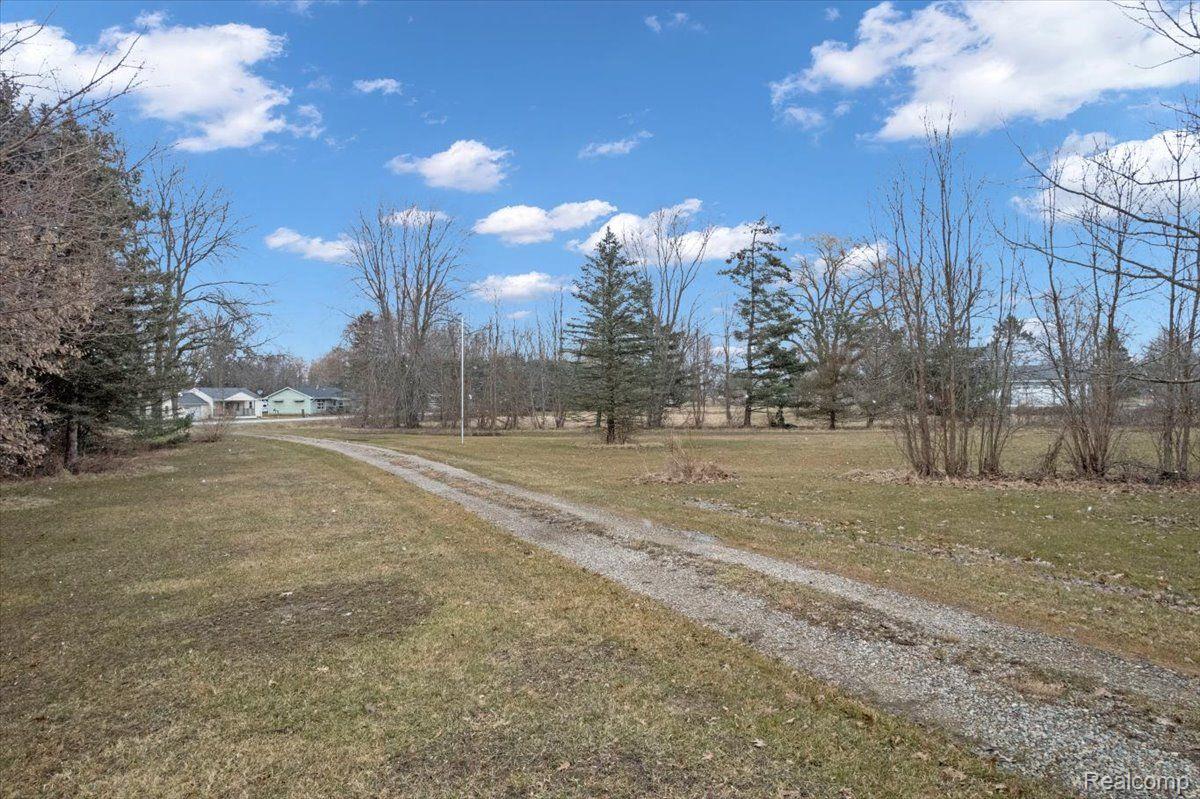 15595 Almont Road Allenton, MI 48002 - Photo 27 of 27 Gallery Image 27