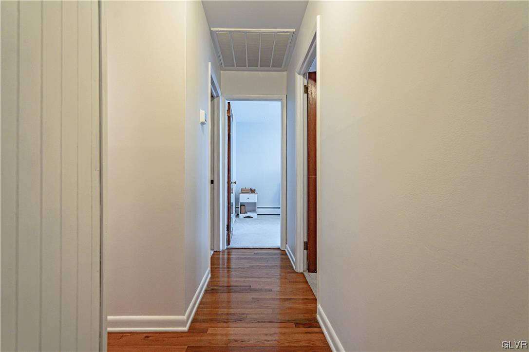 1584 Stoke Park Road Bethlehem, PA 18017 - Photo 15 of 36 Gallery Image 15