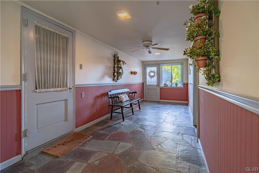 1584 Stoke Park Road Bethlehem, PA 18017 - Photo 31 of 36 Gallery Image 31