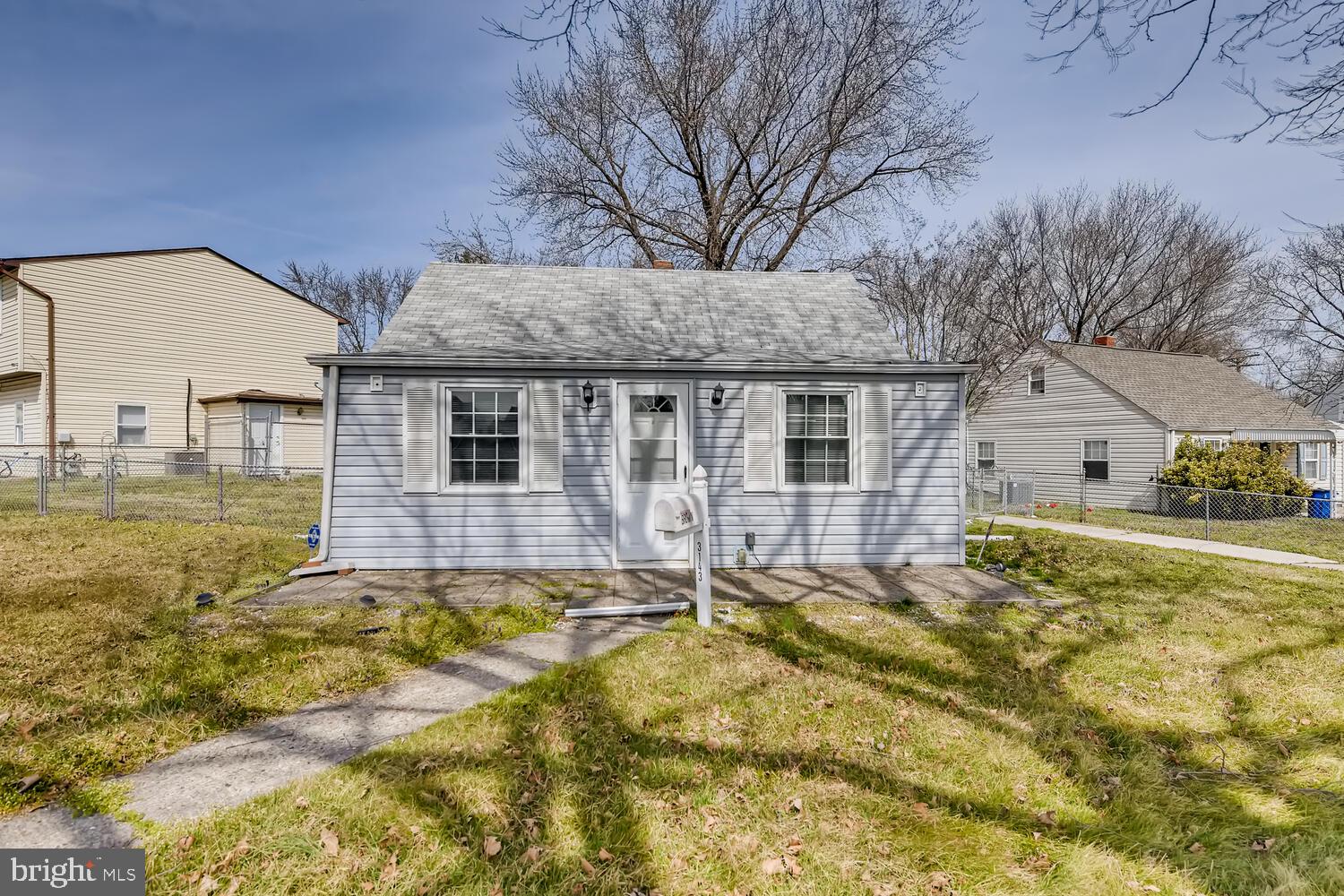3143 Sollers Point Road Baltimore, MD 21222 - Photo 2 of 28