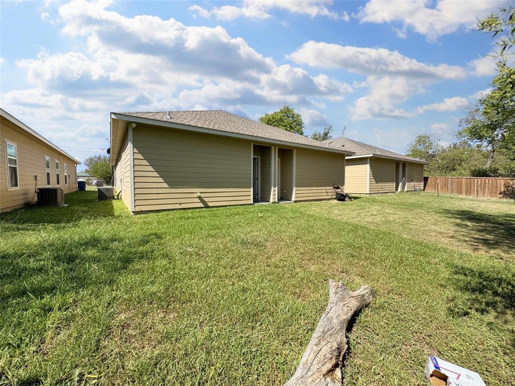 811 South Wilson Street Kaufman, TX 75142 - Photo 19 of 22