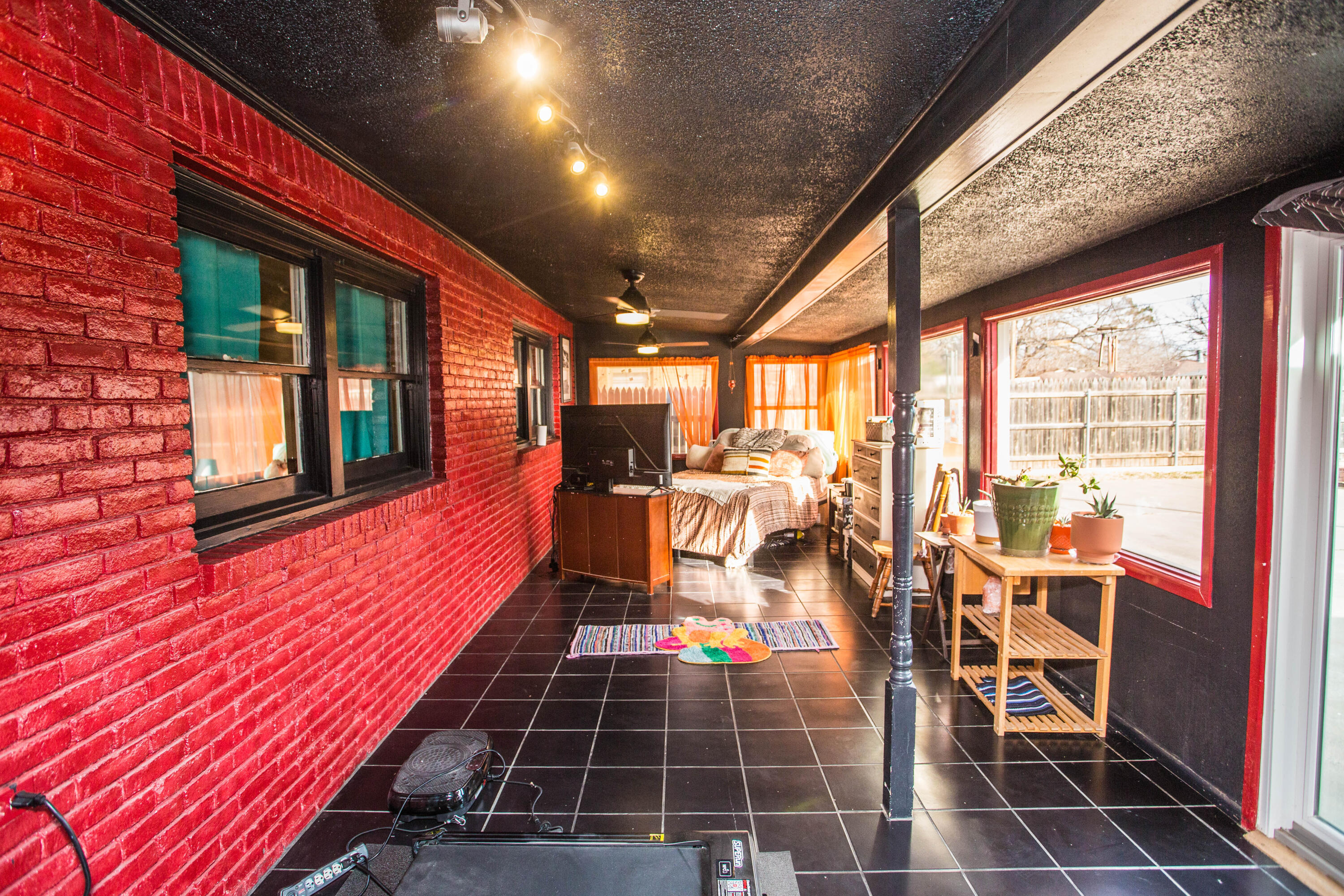 3711 46th Street Lubbock, TX 79413 - Photo 13 of 26 5V2A3421