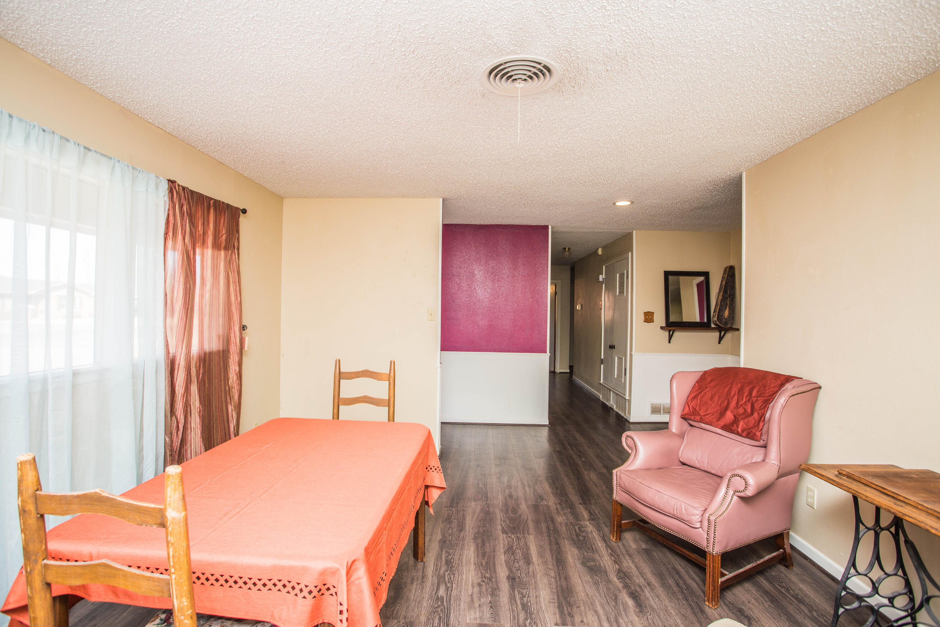 3711 46th Street Lubbock, TX 79413 - Photo 7 of 26 5V2A3401