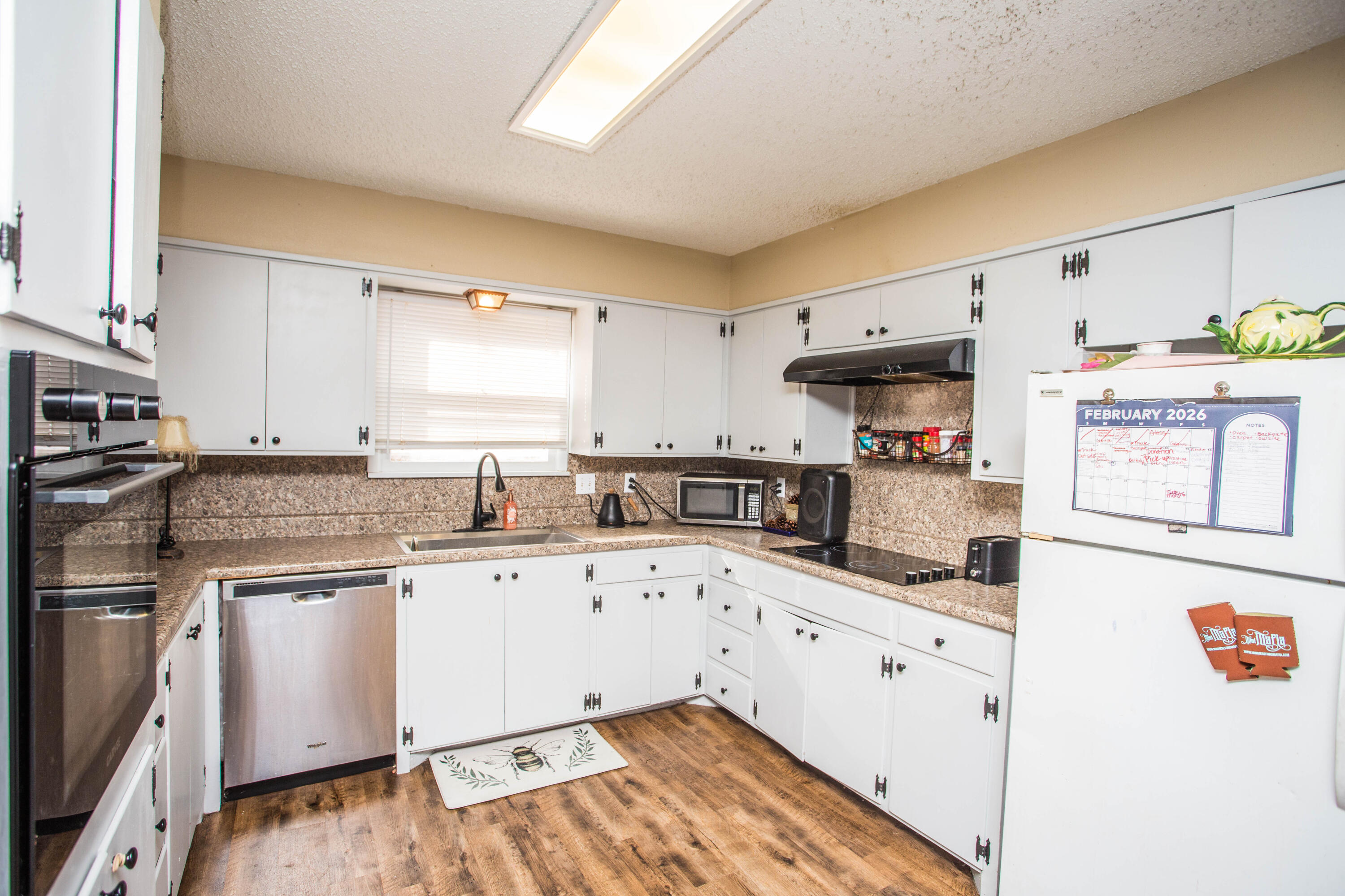 3711 46th Street Lubbock, TX 79413 - Photo 9 of 26 5V2A3407