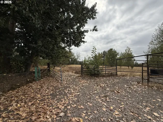 $475,000 | 970 Lasalle Street, Harrisburg, OR 97446