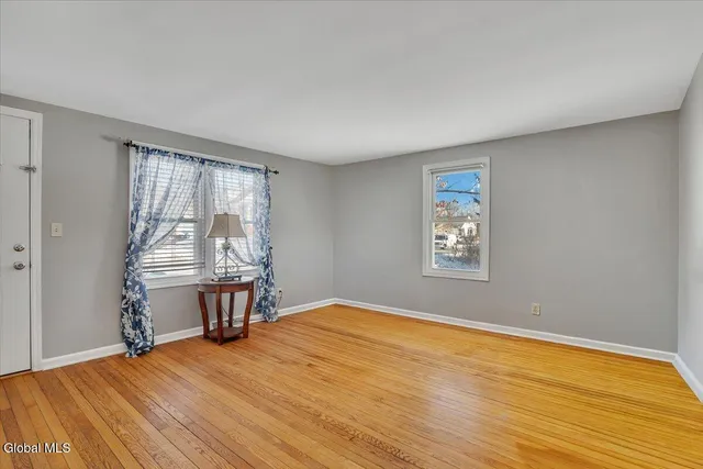 $289,000 | 66 Beaver Dam Road, Bethlehem, NY 12158