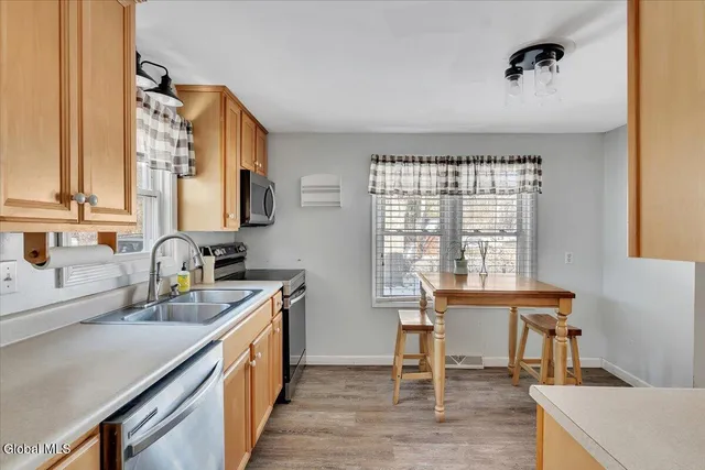 $289,000 | 66 Beaver Dam Road, Bethlehem, NY 12158