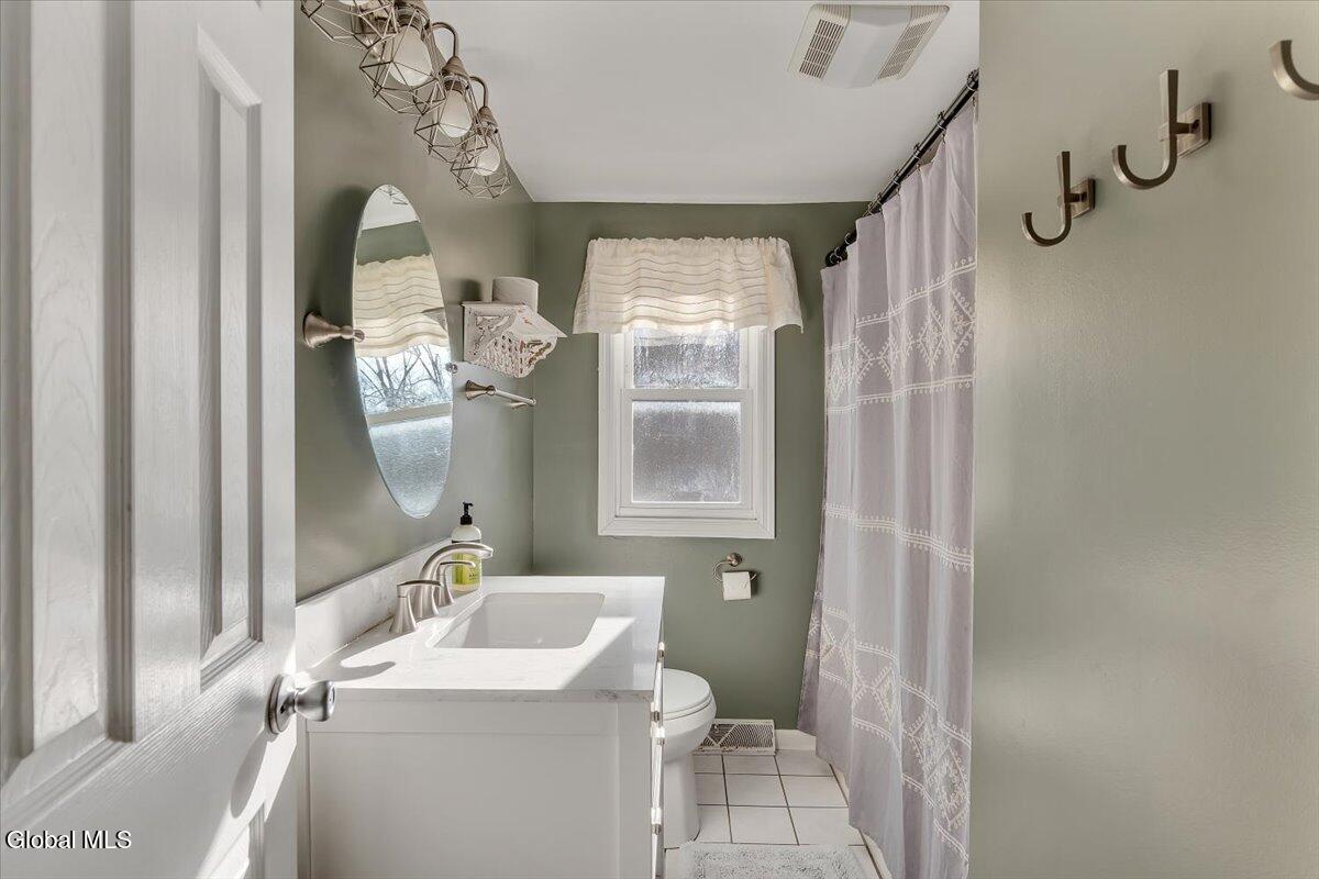 66 Beaver Dam Road Bethlehem, NY 12158 - Photo 10 of 30 09-P1624422