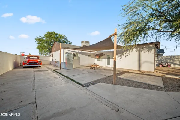 $435,000 | 2547 West Adams Street, Phoenix, AZ 85009