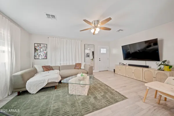 $435,000 | 2547 West Adams Street, Phoenix, AZ 85009