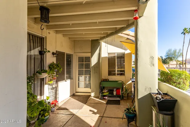 $324,990 | 1825 West Ray Road, Unit 1071, Chandler, AZ 85224