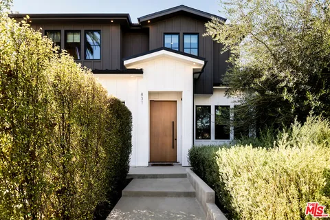 $3,750,000 | 831 North Spaulding Avenue, Los Angeles, CA 90046