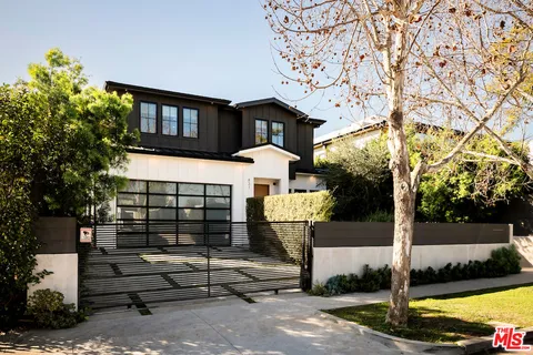 $3,750,000 | 831 North Spaulding Avenue, Los Angeles, CA 90046