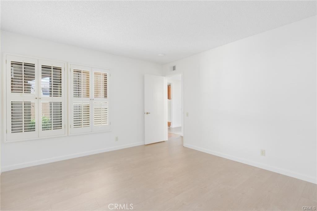 23 Columbus Irvine, CA 92620 - Photo 21 of 31 Private bedroom 2