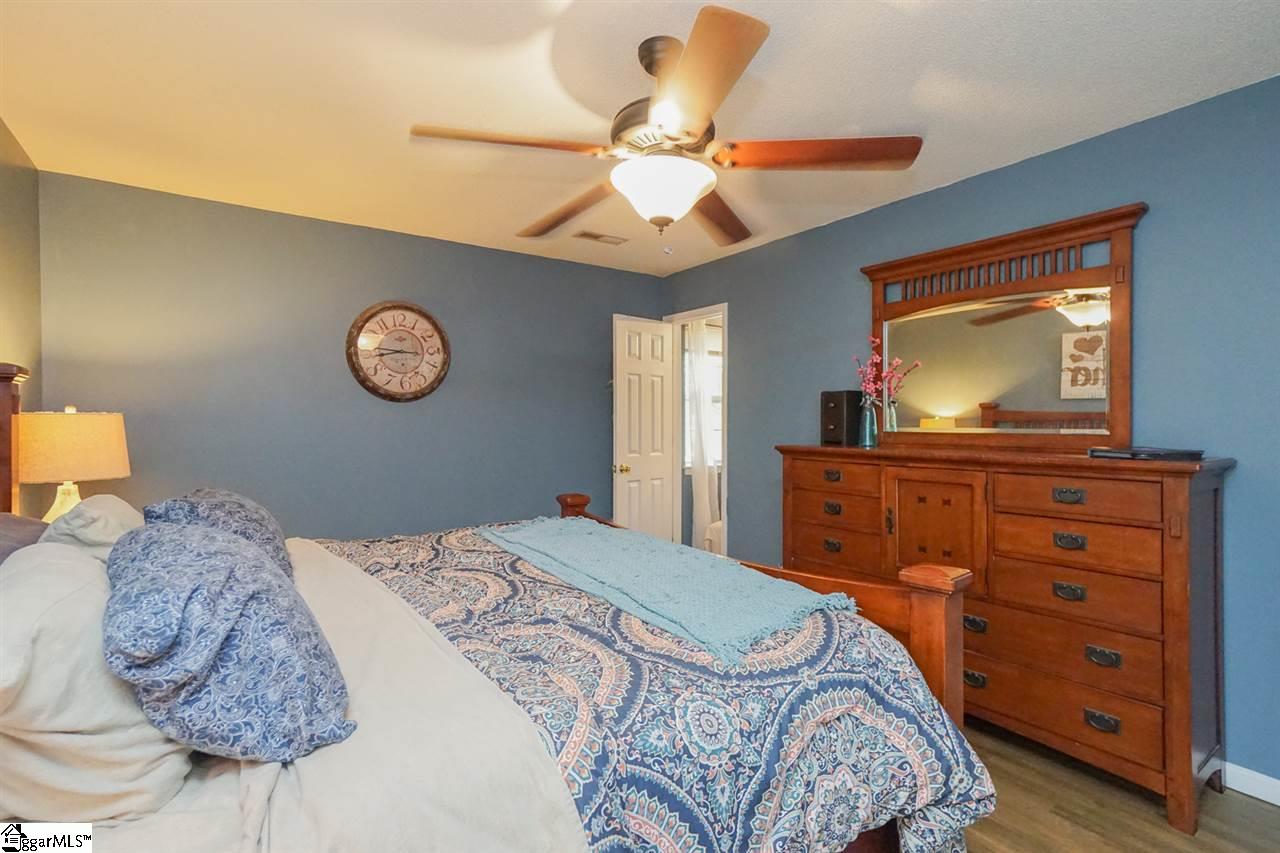 408 Ballard Road Pelzer, SC 29669 - Photo 14 of 22