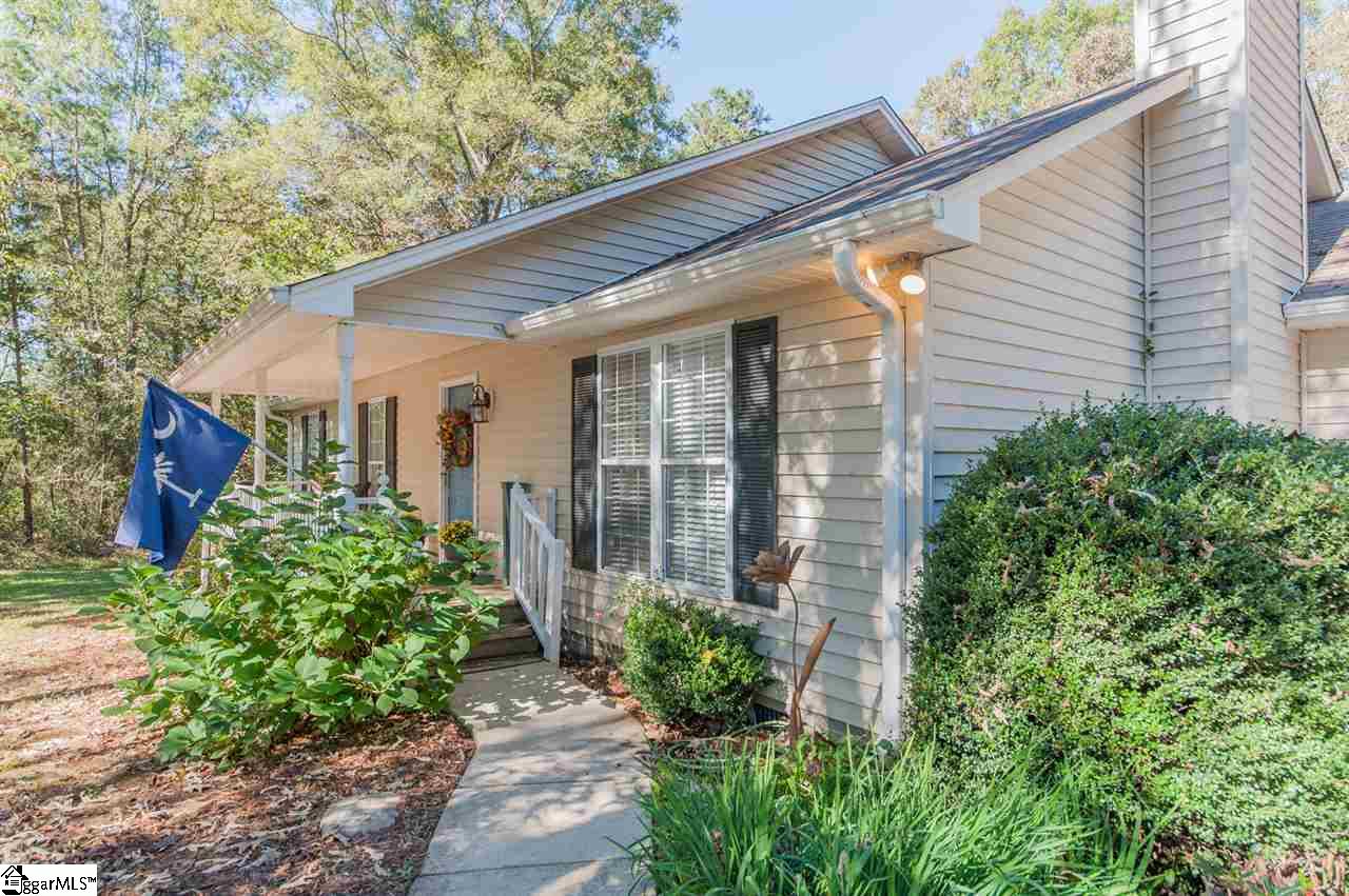 408 Ballard Road Pelzer, SC 29669 - Photo 4 of 22