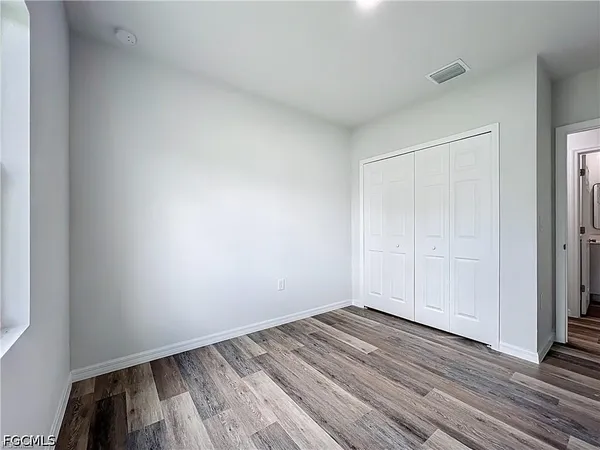 $2,100 | 912 Anthony Street East, Lehigh Acres, FL 33974