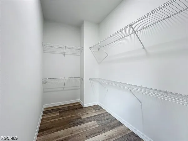 $2,100 | 912 Anthony Street East, Lehigh Acres, FL 33974