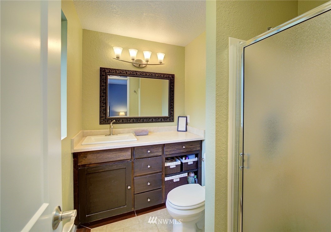 711 198th Place Southeast Bothell, WA 98012 - Photo 15 of 25 Gallery Image 15