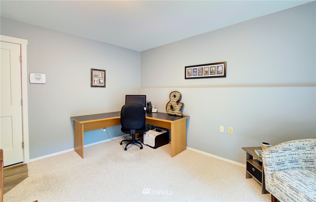 711 198th Place Southeast Bothell, WA 98012 - Photo 20 of 25 Gallery Image 20