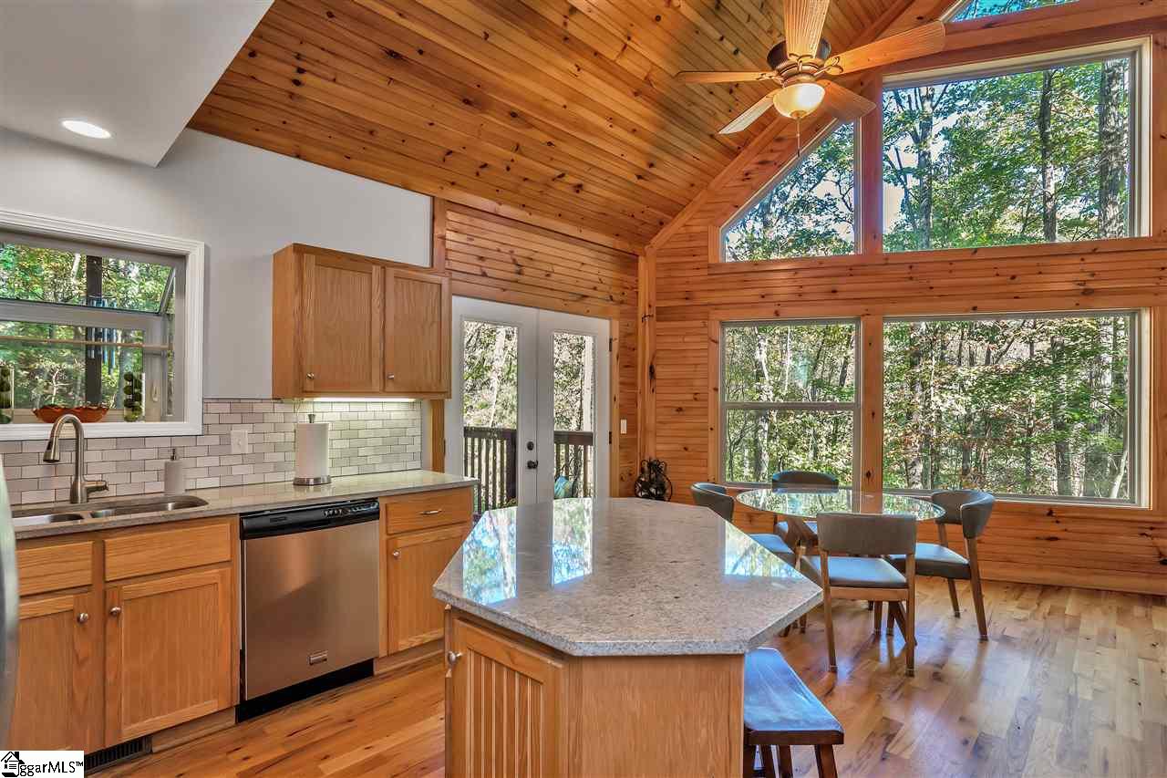 123 Pittman Road Landrum, SC 29356 - Photo 11 of 34 Gallery Image 11