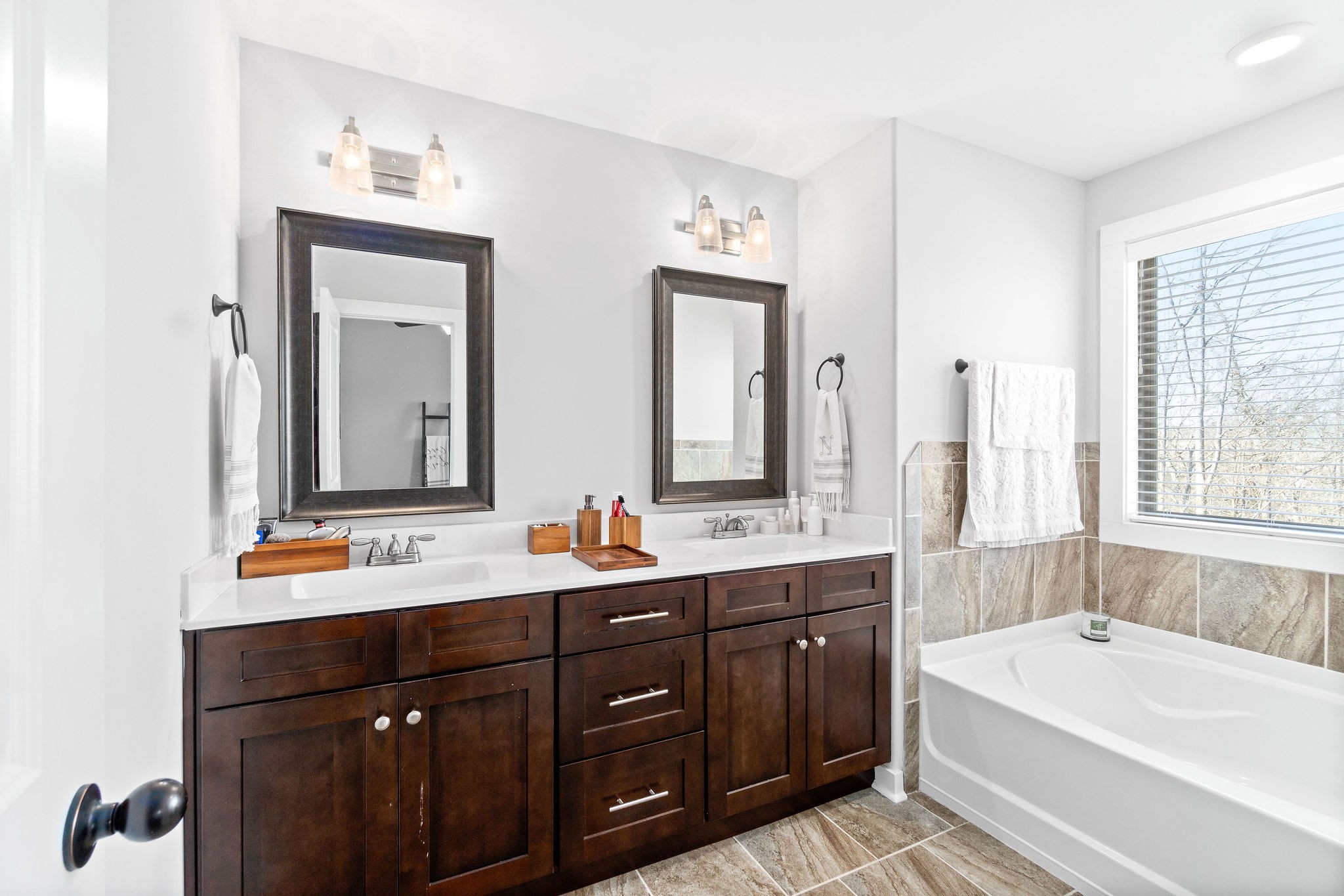 1784 Rains Road Clarksville, TN 37042 - Photo 13 of 21 Gallery Image 13