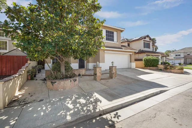 $769,000 | 1880 Persimmon Way, Tracy, CA 95376