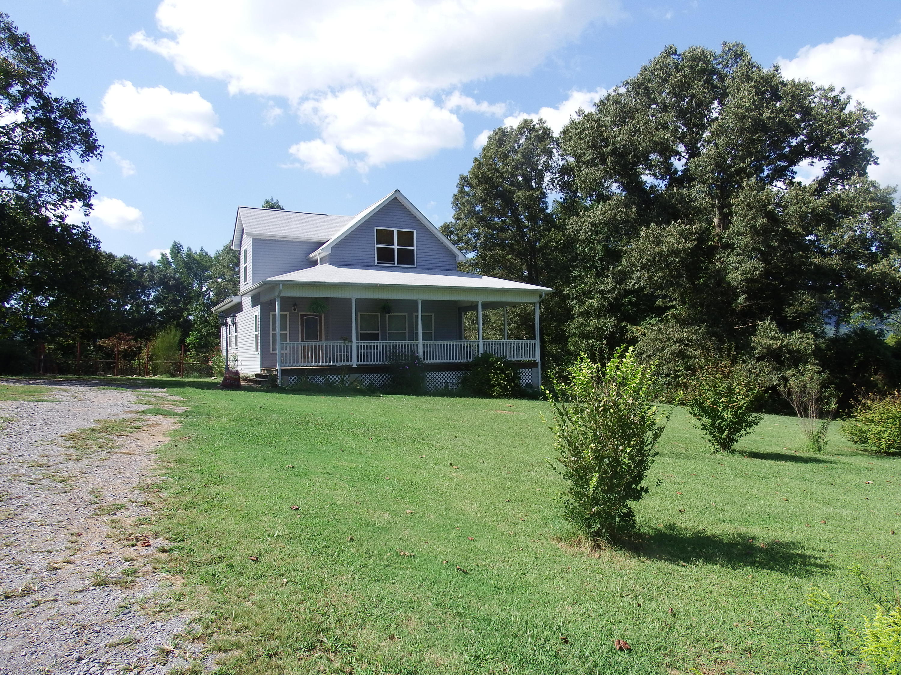 226 Francis Spring Road Whitwell, TN 37397 - Photo 2 of 21 DSCF0827