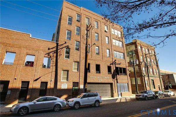 $183,500 | 1414 West Marshall Street, Unit U402, Richmond, VA 23220