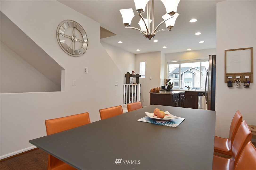 6590 High Point Drive Southwest Seattle, WA 98126 - Photo 13 of 22 Gallery Image 13
