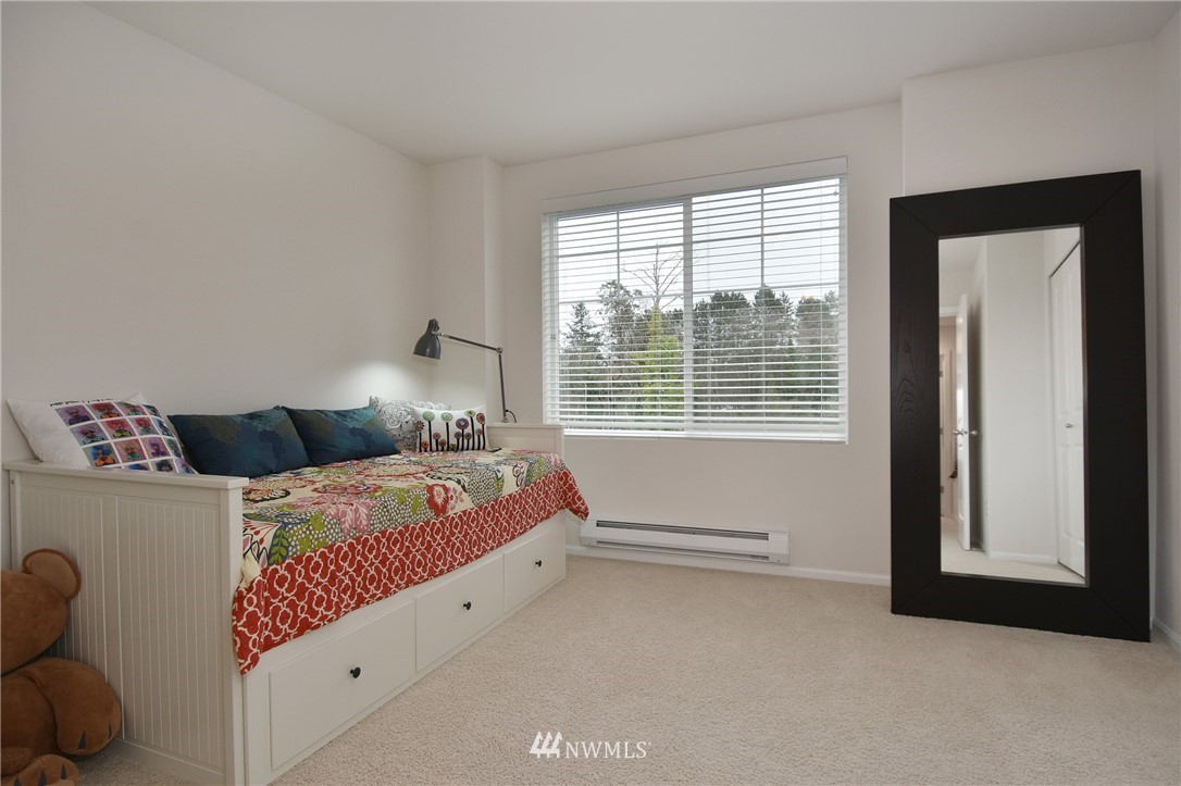 6590 High Point Drive Southwest Seattle, WA 98126 - Photo 15 of 22 Gallery Image 15
