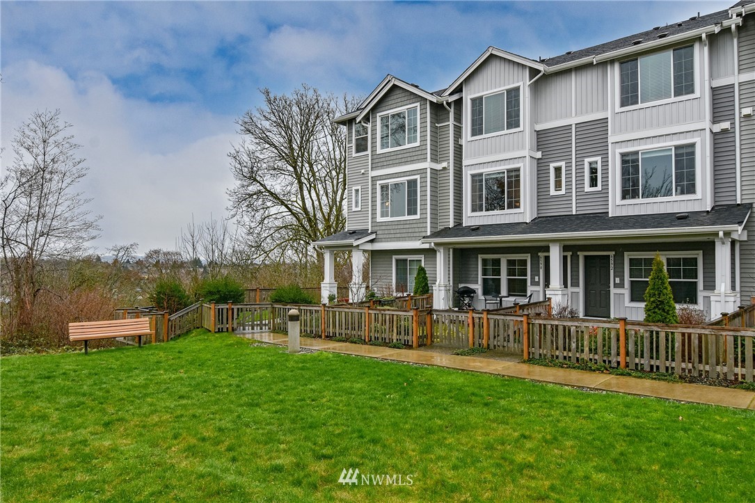 6590 High Point Drive Southwest Seattle, WA 98126 - Photo 21 of 22 Gallery Image 21