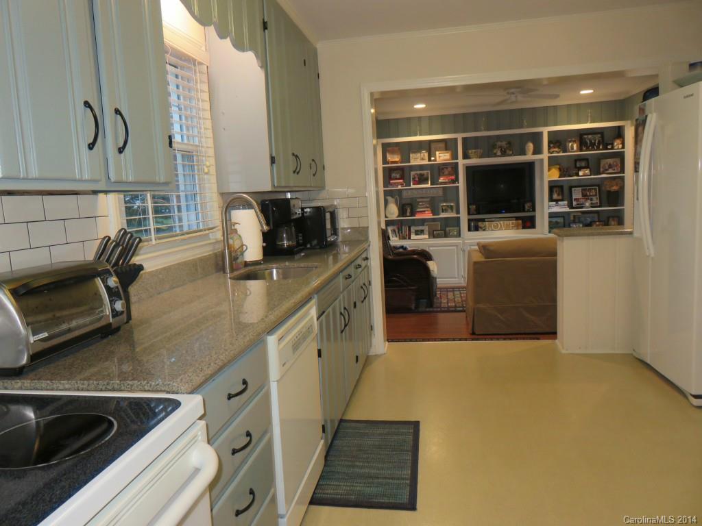 4413 Applegate Road Charlotte, NC 28209 - Photo 8 of 15