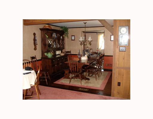 283 Horning Road Bethel Park, PA 15102 - Photo 3 of 14 Dining Room.