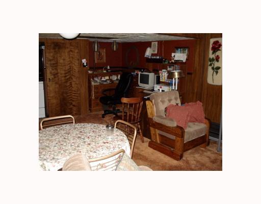 283 Horning Road Bethel Park, PA 15102 - Photo 9 of 14 Studio/Study/Office. Gameroom and Office area