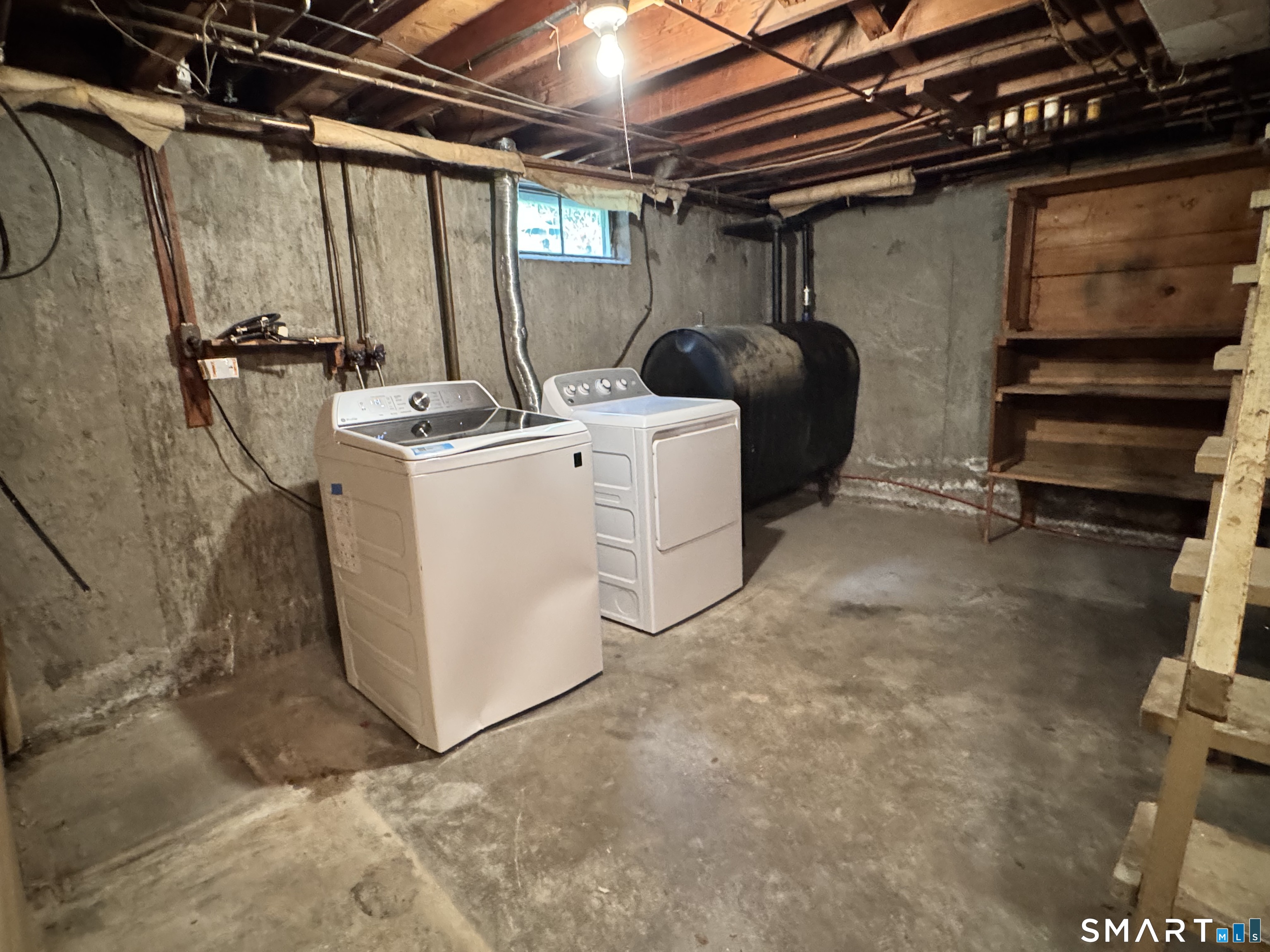 5 Highland Road North Windsor Locks, CT 06096 - Photo 16 of 25 Gallery Image 16