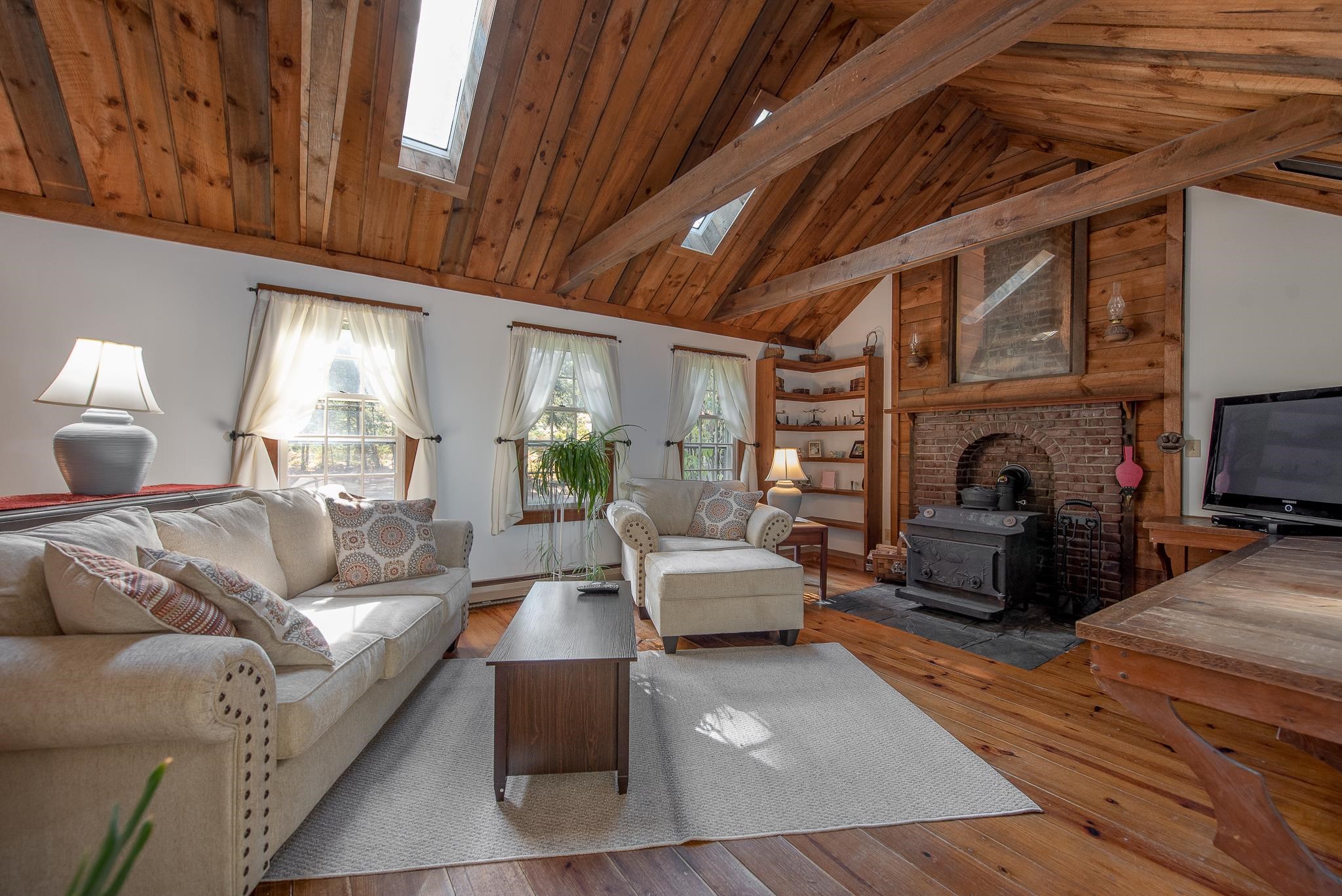 104 Foss Flats Road Sandwich, NH 03259 - Photo 6 of 37